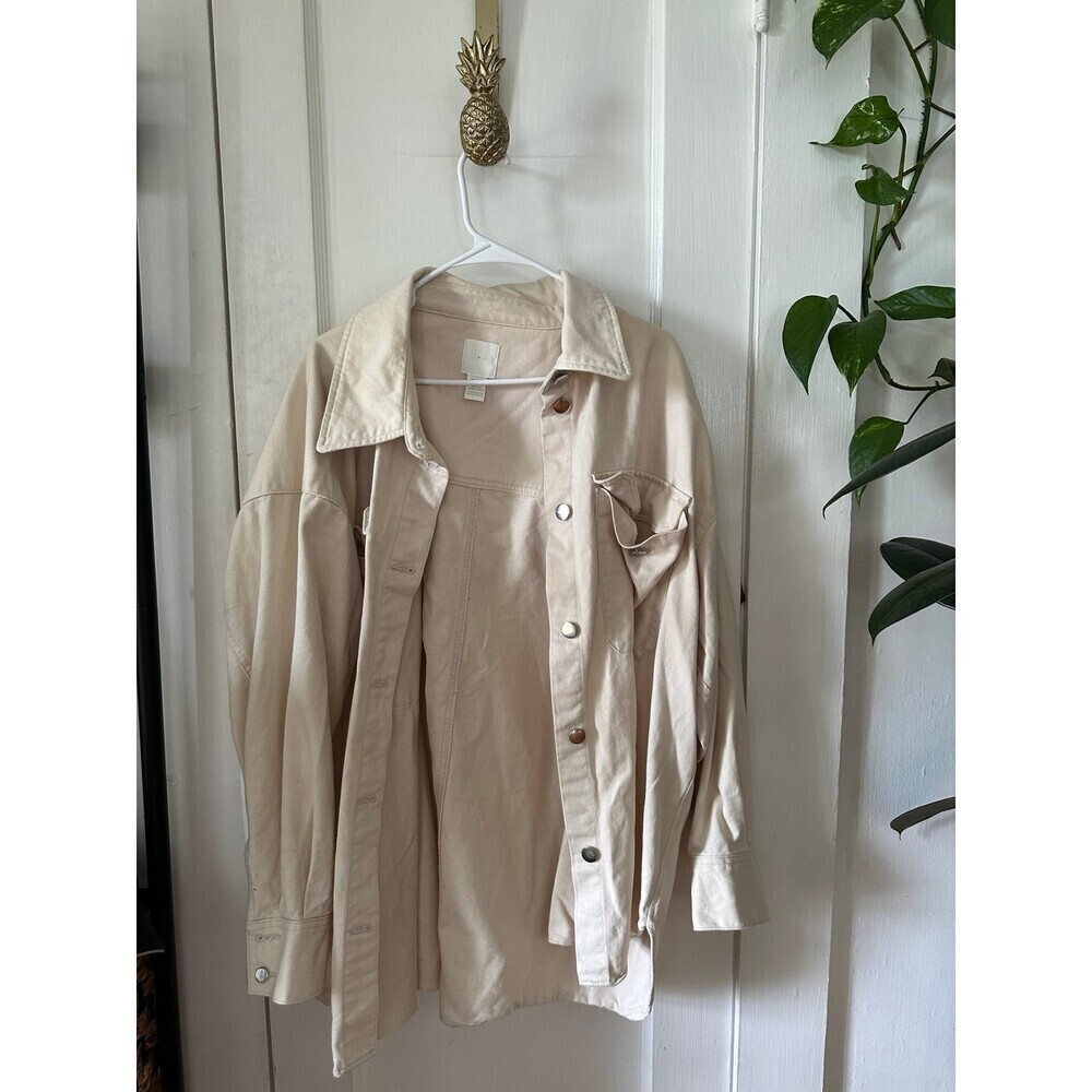 H&M Men’s size xl-2x-large button down jacket